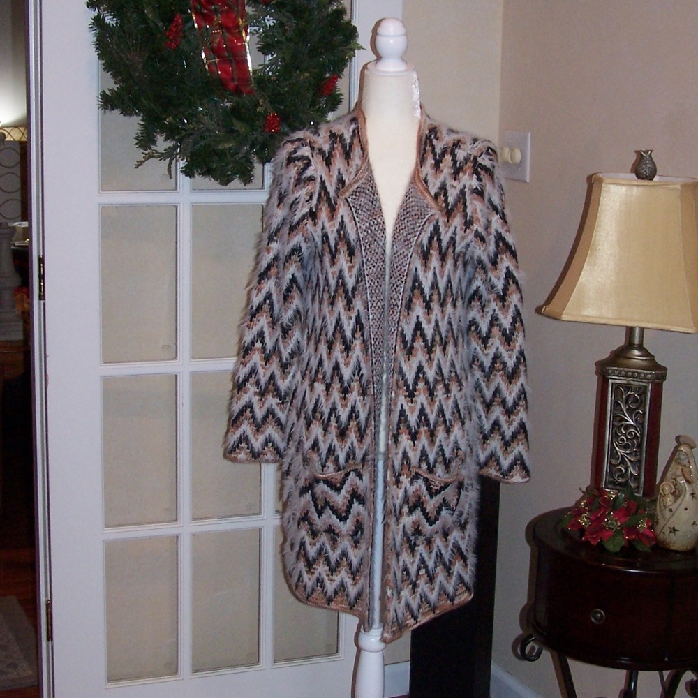 Sweater/coat by Signature Studio